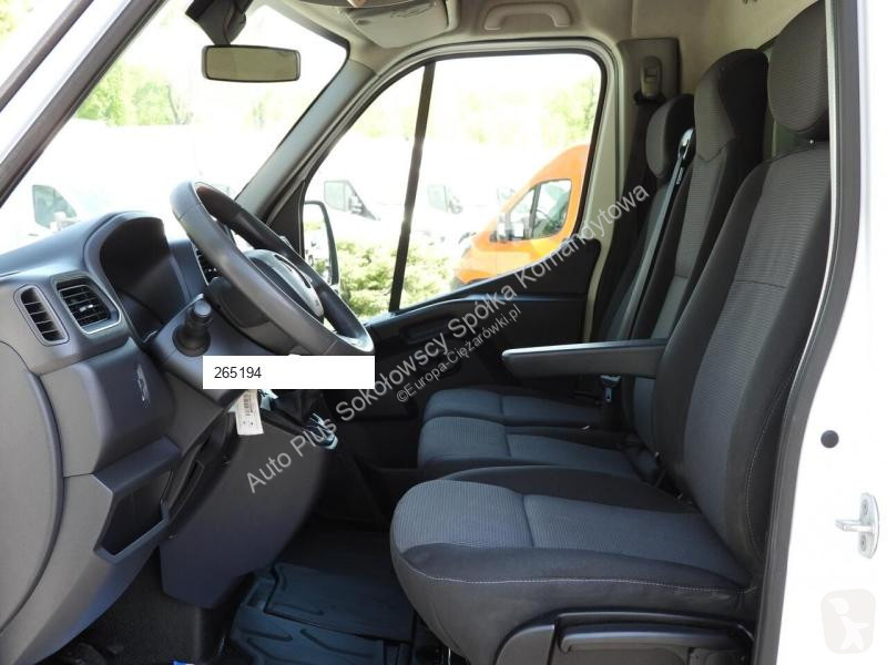 Camion Renault MASTER  KONTENER WINDA 8 PALET...