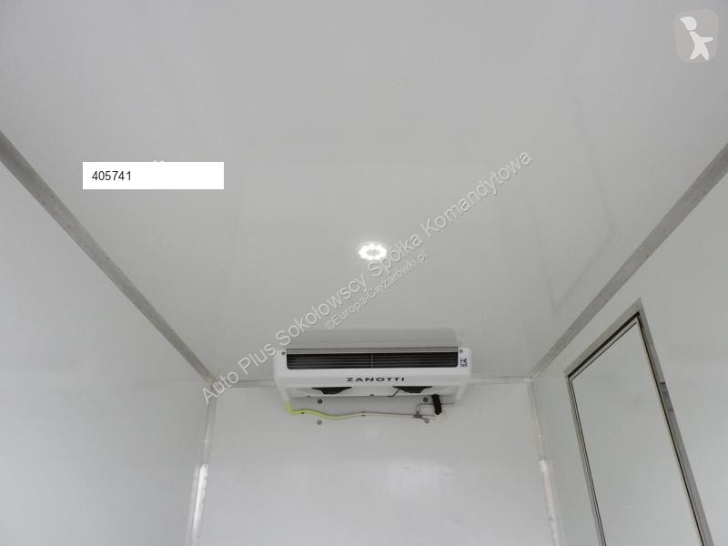 عربة نفعية Renault MASTER  CHŁODNIA KONTENER...