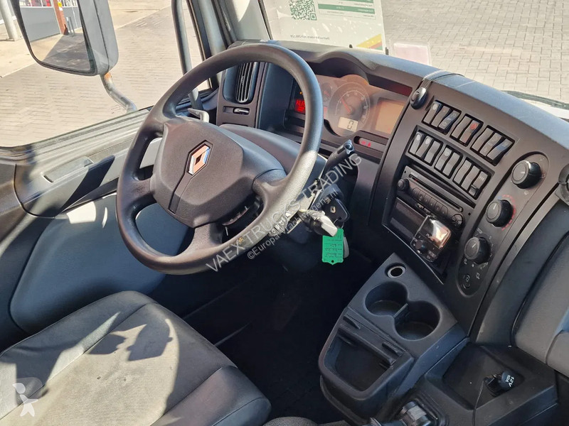 Vrachtwagen Renault D 12.250 4x2 - Box -...