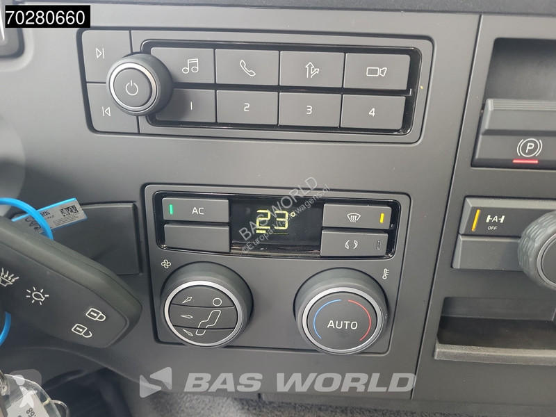 Kamion Volvo 460 8X6 20m3 KH-Kipper VEB LED...