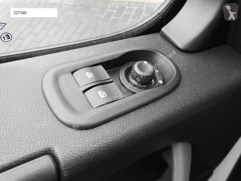 Furgoneta Renault MASTER PLANDEKA 10 PALET...