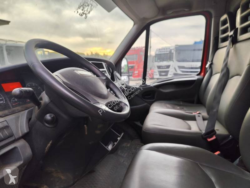 Véhicule utilitaire Iveco