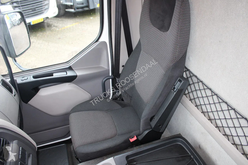 Kamion DAF 210 + EURO 6 + LIFT