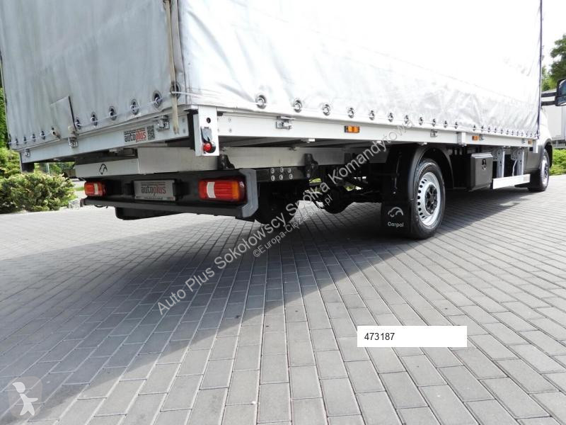 Véhicule utilitaire Iveco DAILY 35S18 PLANDEKA...