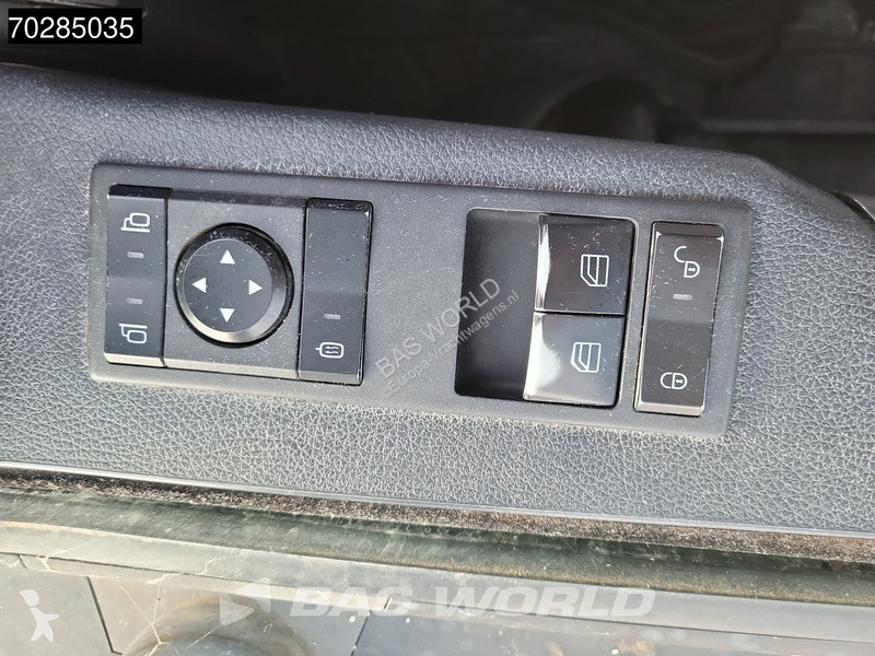 Camion Mercedes 3240 8X4 12m3 2-side Tipper...
