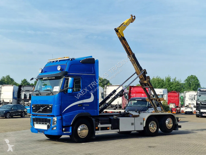 Camion Volvo 16700 Globetrotter 6x2*4 -...