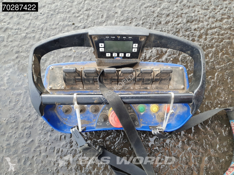 Kamion Volvo 420 6X2 HMF 2120 K 4 Crane...