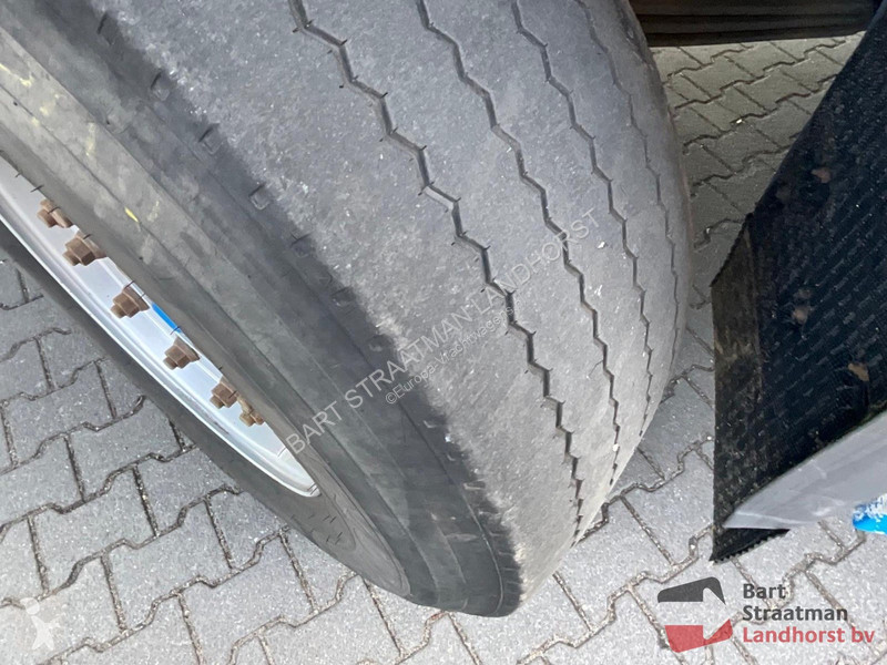 Kamion Volvo 420 10x4 Euro 5 Road Plate Car...