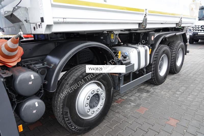 Camion Mercedes 3243