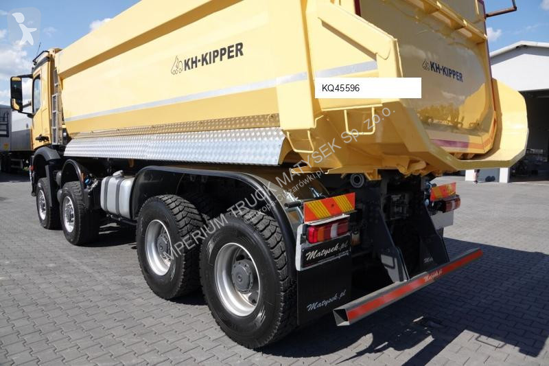 Camion Mercedes AROCS 4145