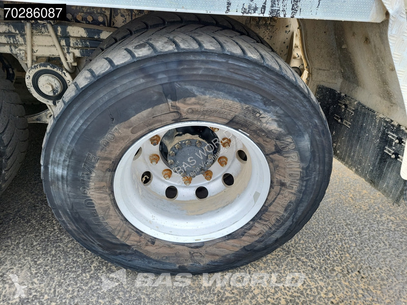 Camion Renault C 430 8X4 9m3 Schwing Stetter...