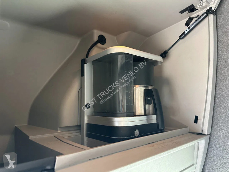 Kamion Scania R660 V8 6x4 or 6x2 Chassis with...