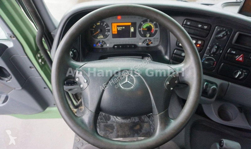 Kamion Mercedes 3244