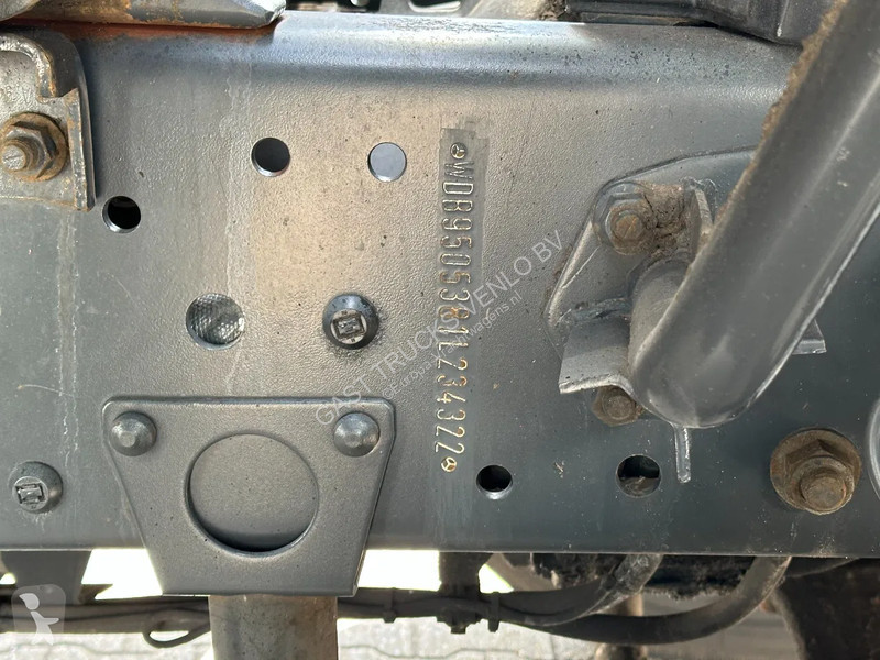 Camion Mercedes 1824 Closed Alu Box / 3000kg...