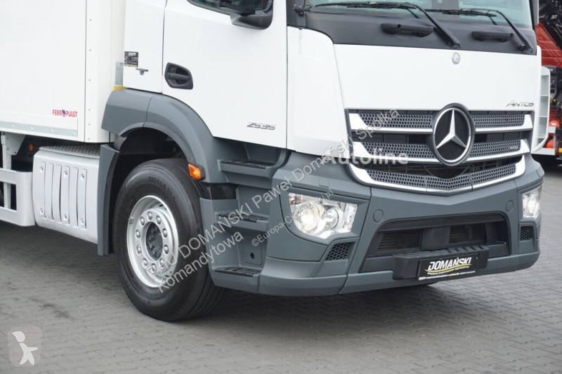Kamion Mercedes ANTOS / / EURO 6 / CHŁODNIA +...