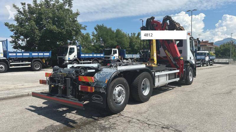 Kamion Iveco STRALIS 400