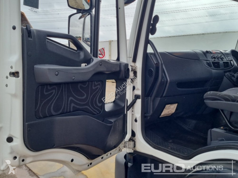 Camion Iveco 75E16
