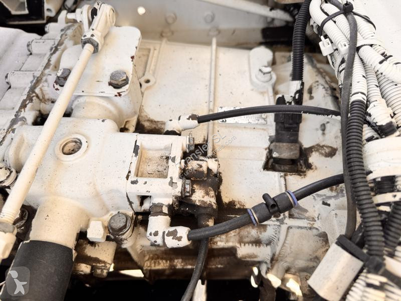 Camion Iveco 180E 28 ML
