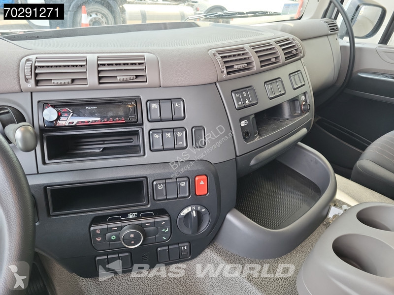 Camion DAF CF 290 CF 4X2 19tons Mobile workshop...
