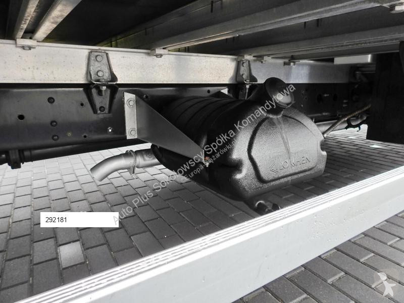 Véhicule utilitaire Iveco DAILY 70C18 PLANDEKA...