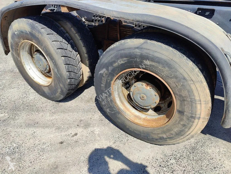 Vrachtwagen MAN DFA 6X6