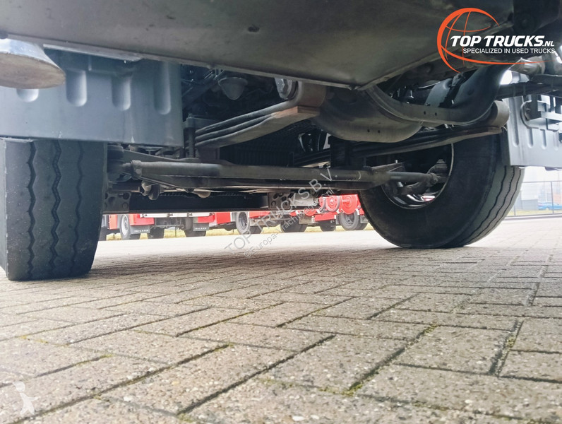 Kamion Mercedes 2535 6x2 -17 TM Fassi Kraan,...