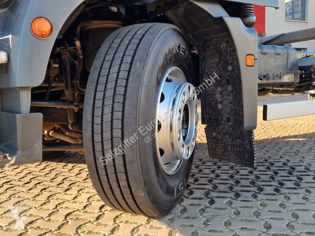 Camion MAN 18.340 4X2 LL / Ladebordwand / 3 Betten