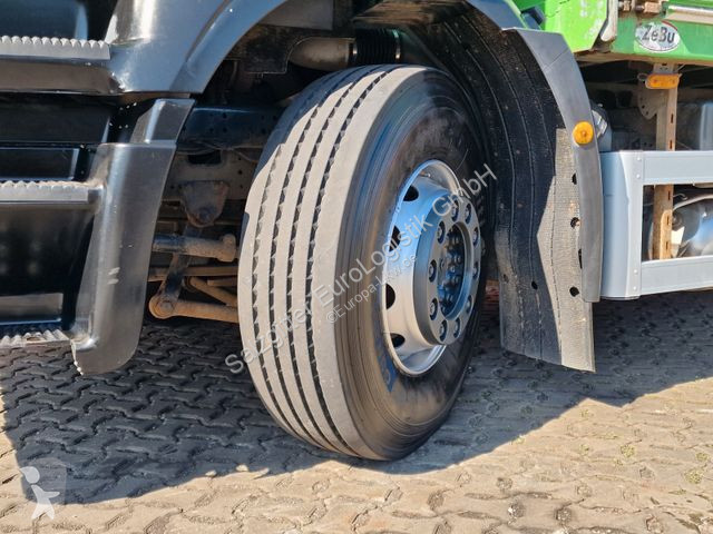 Camion Iveco 360 / Ladebordwand