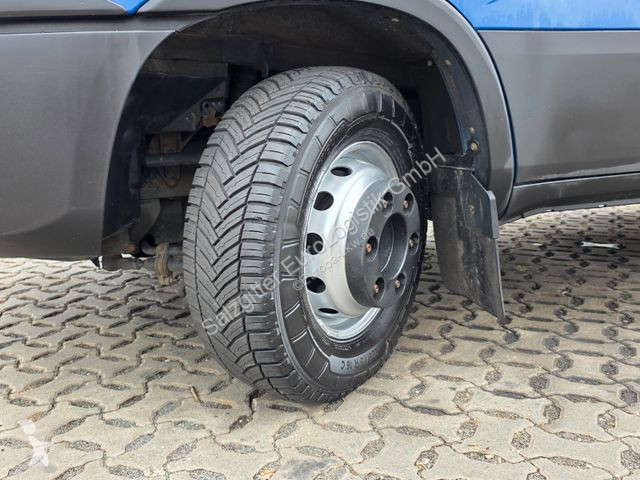 Kamion Iveco 70C18 Hi-Matic / Ladebordwand / 3...