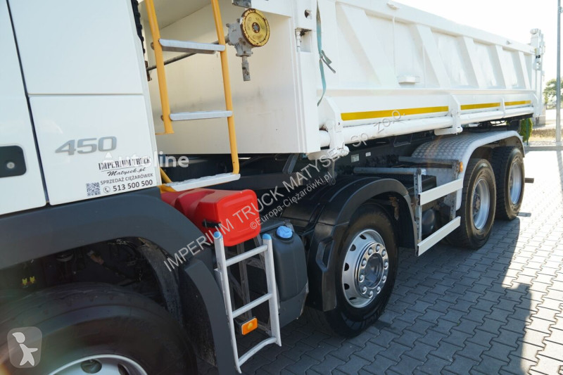 Kamion Volvo FMX 450