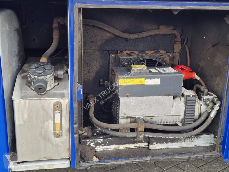 Camion Volvo 380 6x2 - 2/3 stock Berdex...