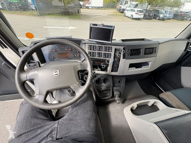 Kamion Volvo...
