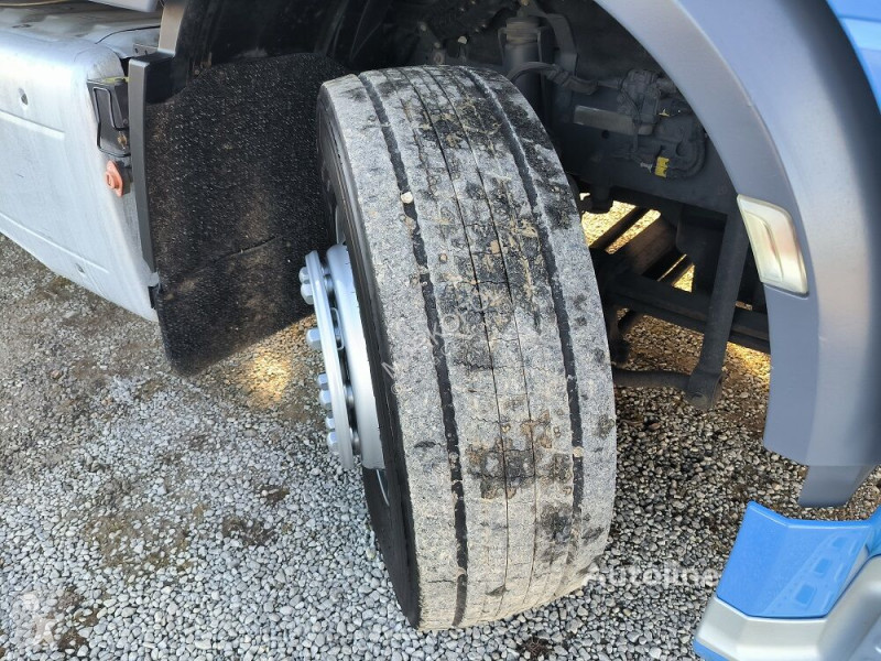 Camion remorque DAF Plandek Firanka