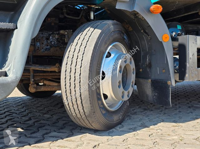 Kamion Iveco 120E25 / Ladebordwand