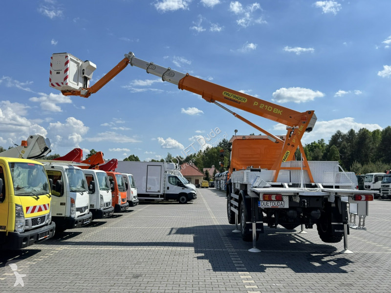 Camion Mercedes 718 E6 4x4 Zwyżka PALFINGER...
