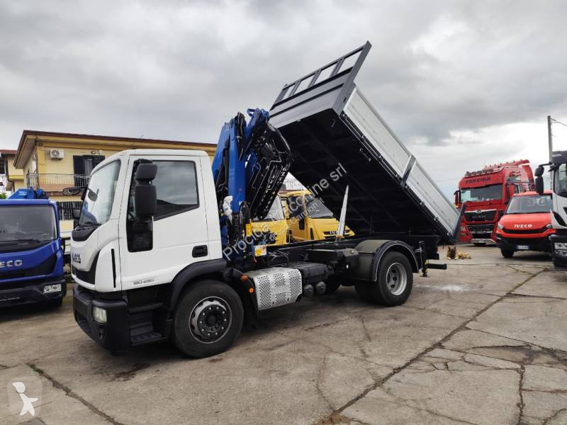 شاحنة Iveco