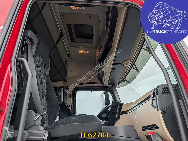 شاحنة Mercedes 2548