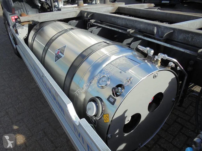 شاحنة Scania G 340 + Euro 6 + NG + Manual+BDF