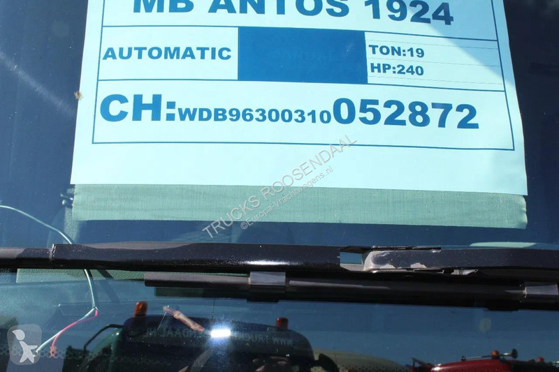 شاحنة Mercedes 1924 + THERMO KING 1200 + LIFT +...