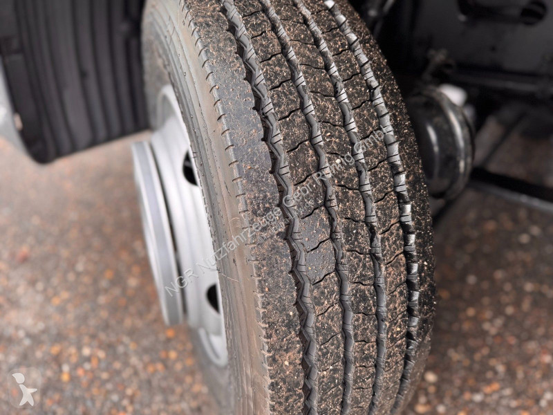 شاحنة MAN 8.250 4x2 | Tautliner | 6 Zylinder |...