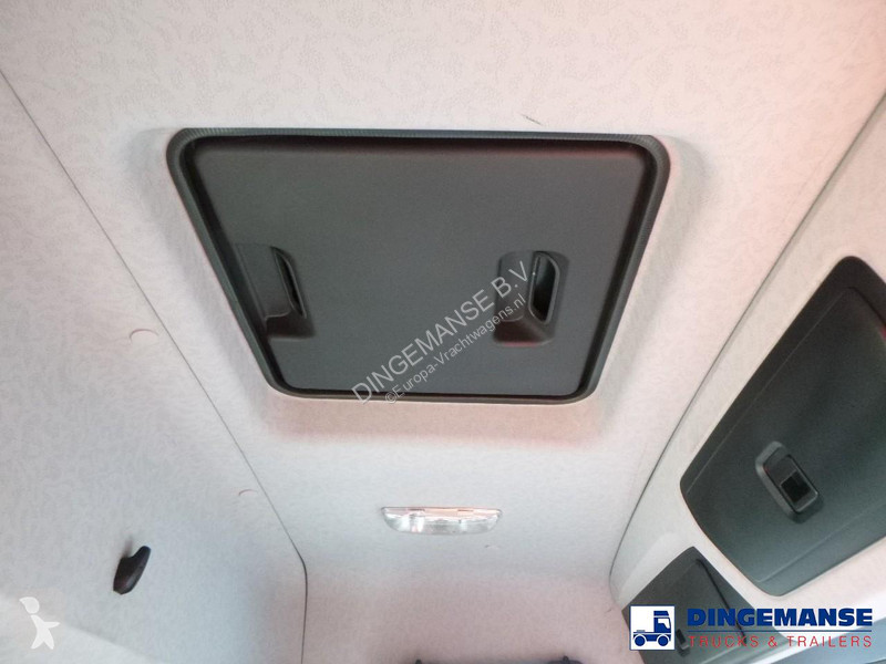 شاحنة Mercedes 2533 RHD 6x2 Thermoking T1000R...