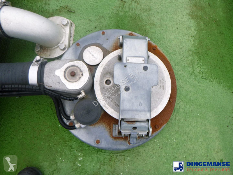 شاحنة Renault 270 dxi 4x2 fuel tank 13.3 m3 / 4...