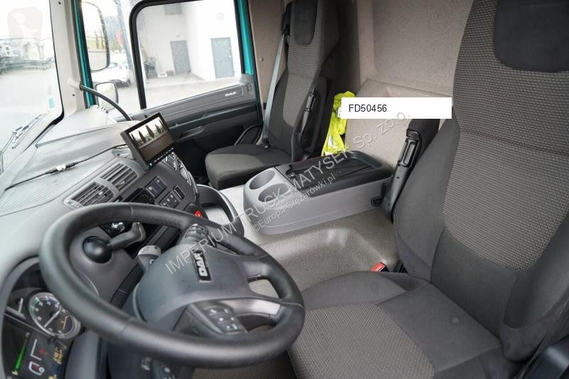 Камион DAF CF 290 / 4X2 / SOLÓWKA / FIRANKA 8 M...