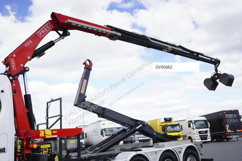 Camion Scania F 215