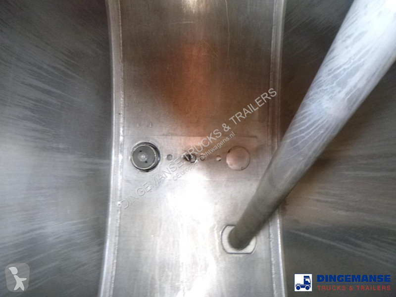 شاحنة Renault 260 4x2 fuel tank 13.7 m3 / 3 comp