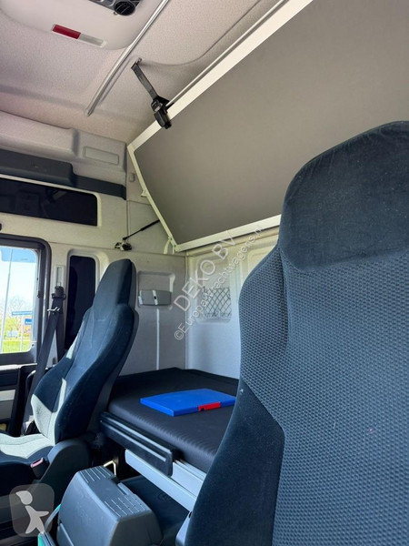 شاحنة MAN 26/400 CRANE TRUCK/PALFINGER 34tm!...