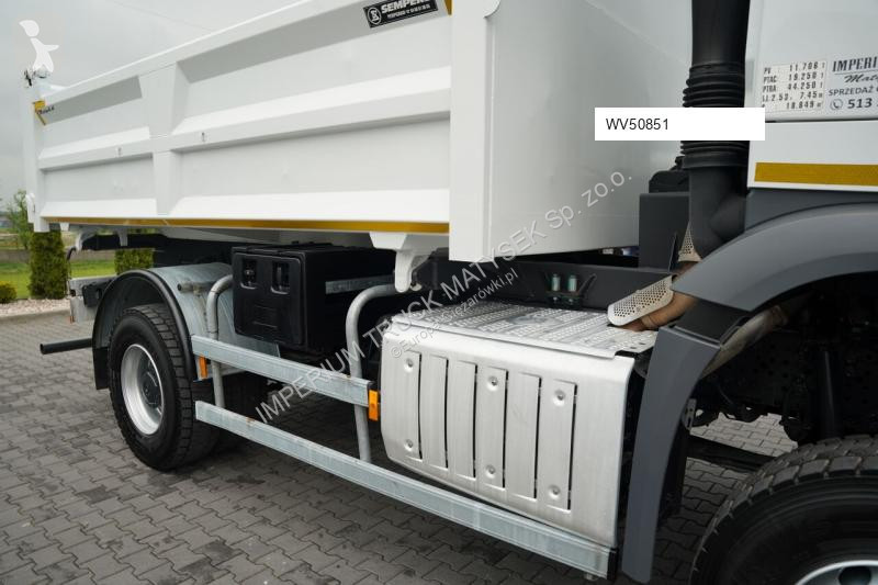 شاحنة Mercedes ACTROS 2038