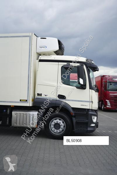 Камион Mercedes / TANDEM