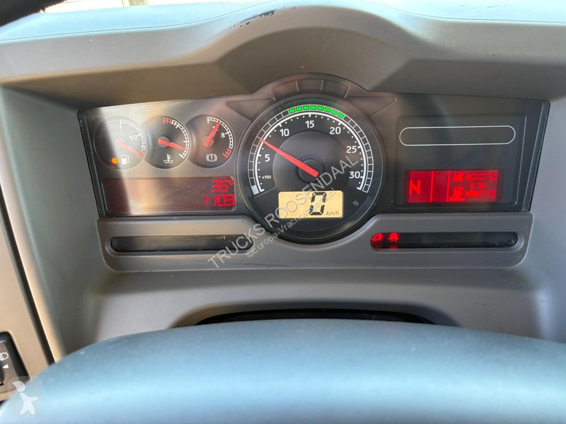 شاحنة Renault 220 DXI + CARRIER XARIOS 600 +...