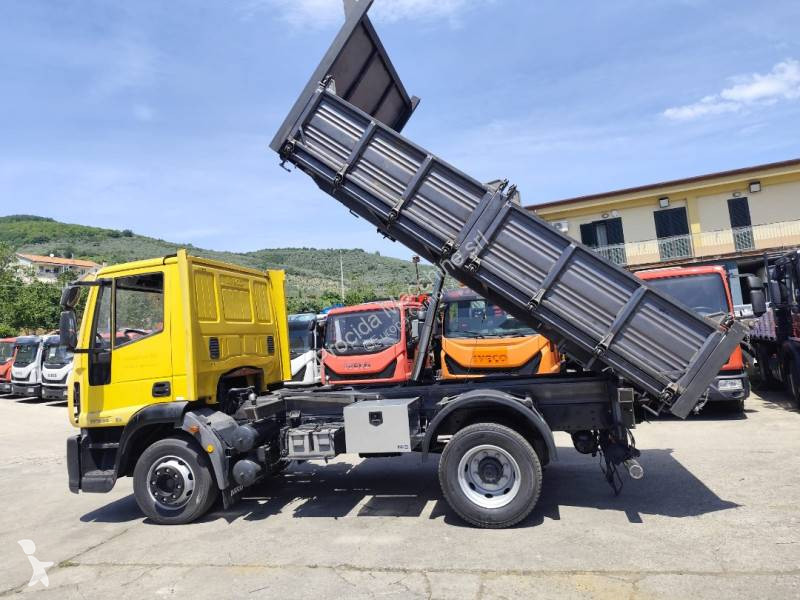 شاحنة Iveco